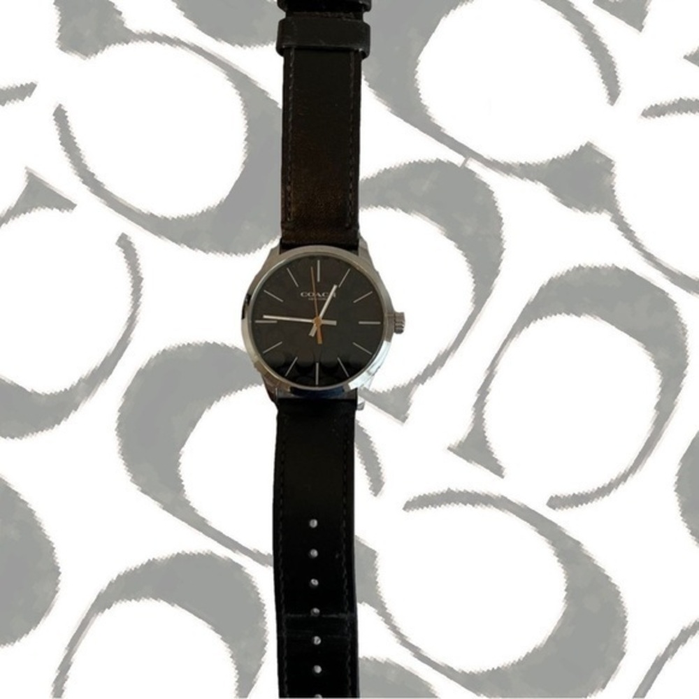 Coach Quartz Analog Watch Men’s Leather Black